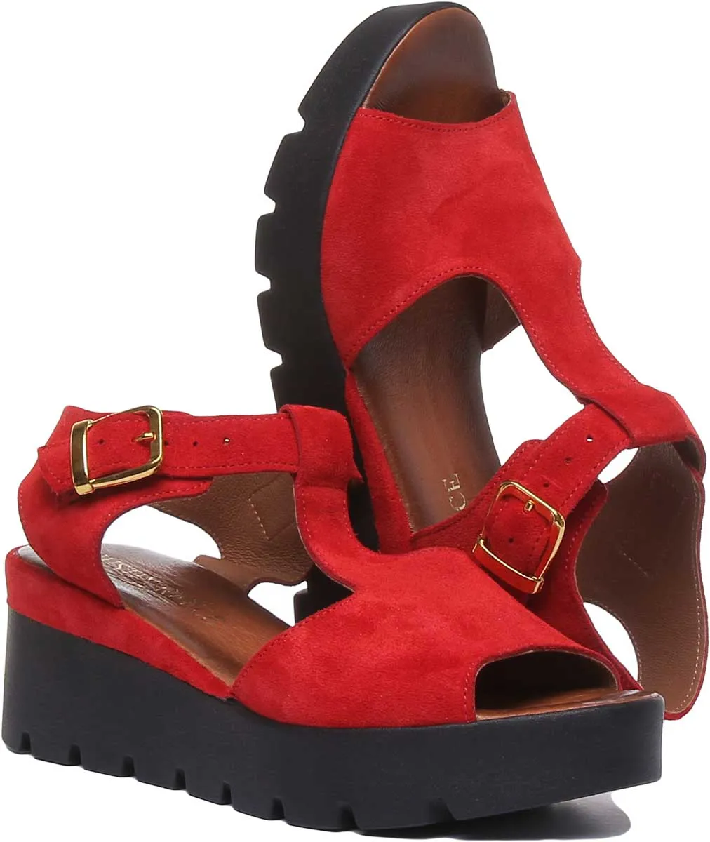 6200 Summer Wedge Sandal In Red