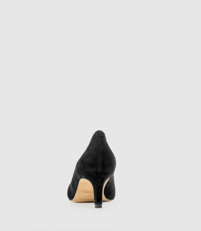 COSETTE55 Choked Up Pump in Black Suede