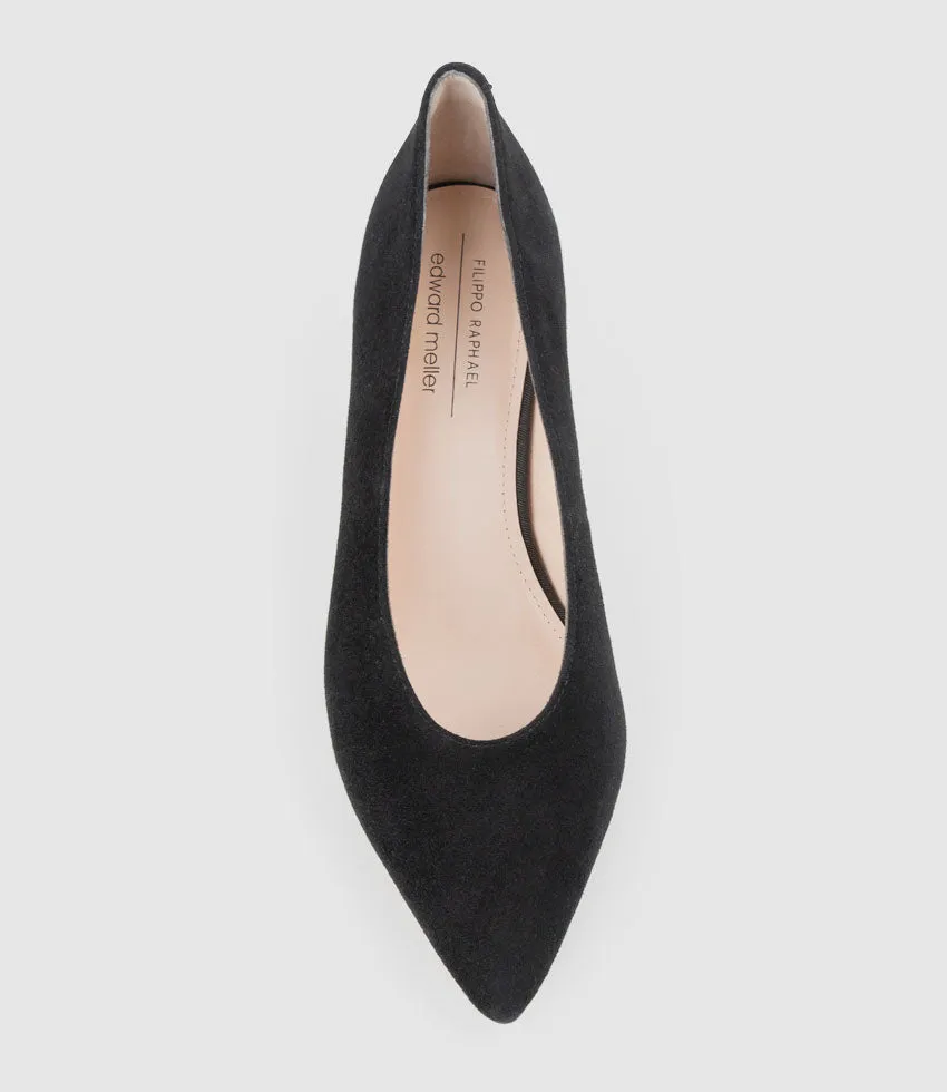 COSETTE55 Choked Up Pump in Black Suede