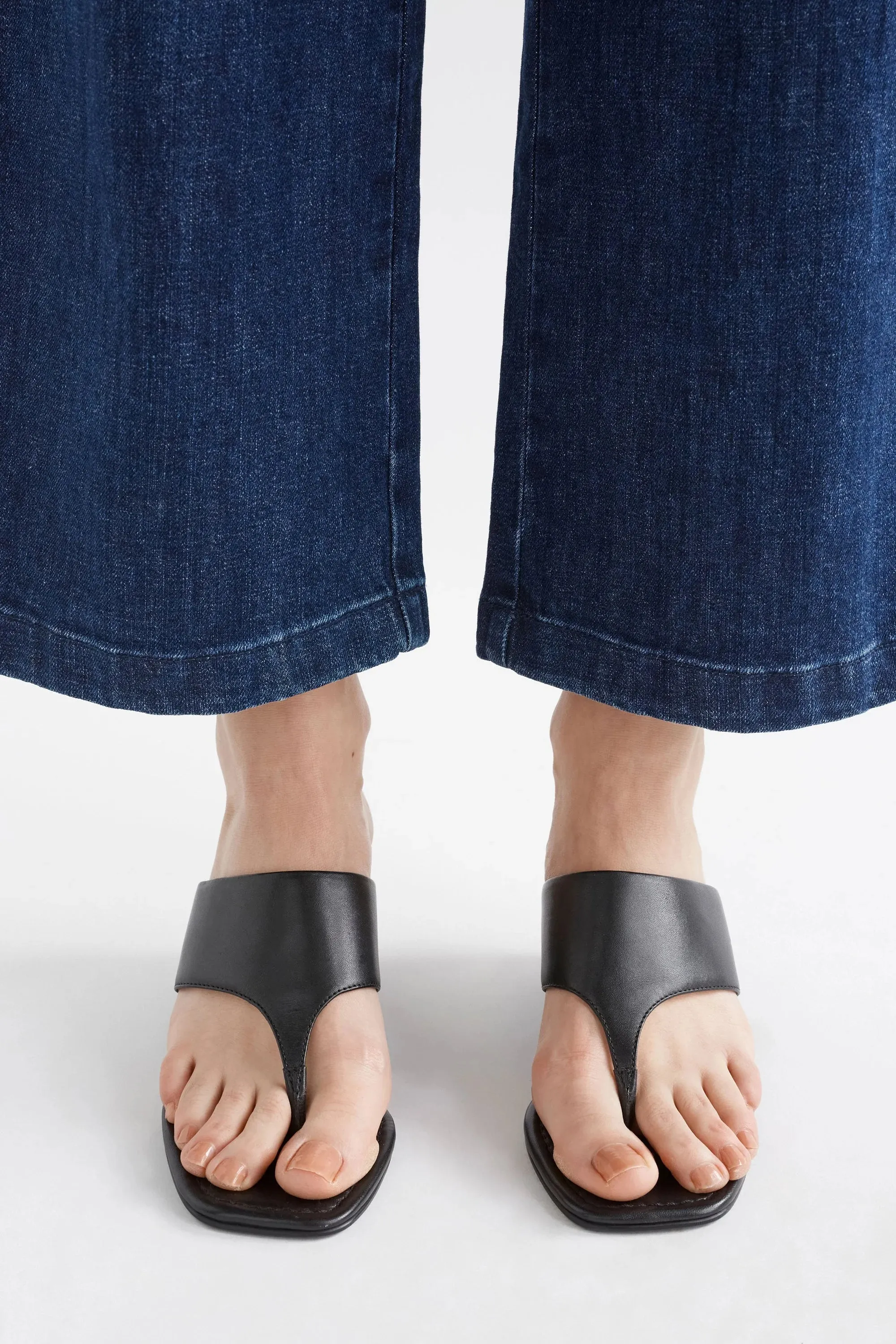ELK Mara Wedge - Black