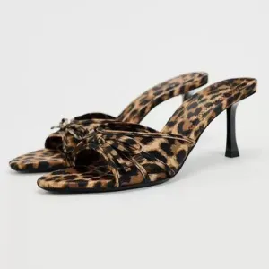 Hex Leopard Kitten Heel