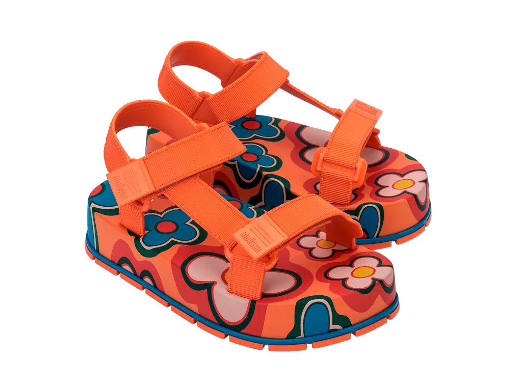 Melissa Flowing Platform