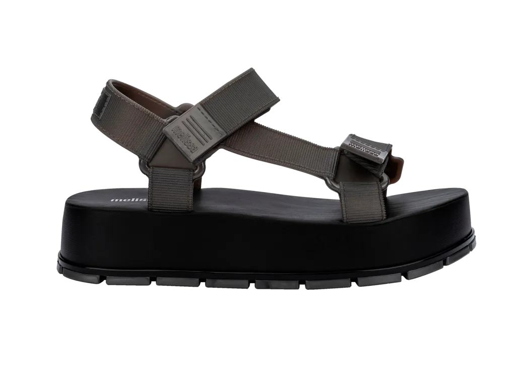 Melissa Flowing Platform