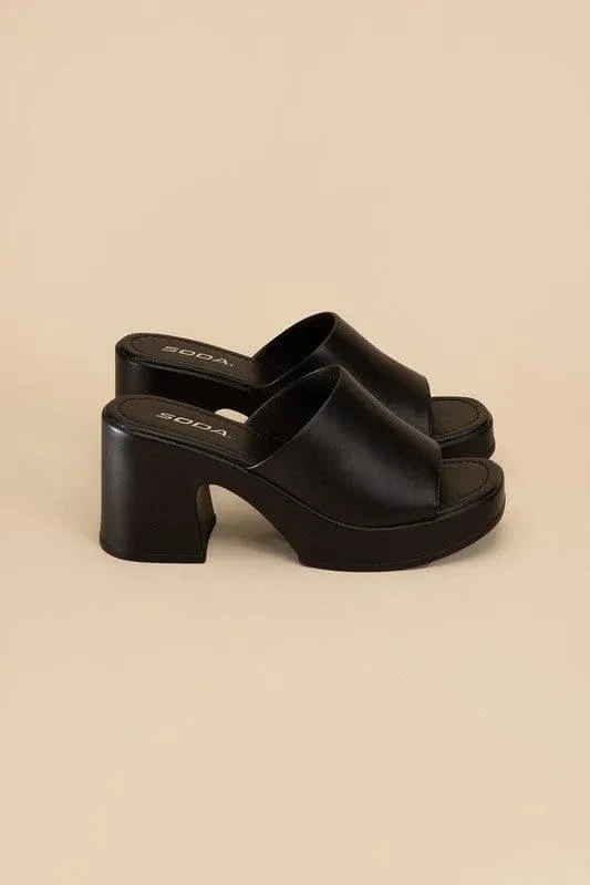 SODA Typo Slide Mule