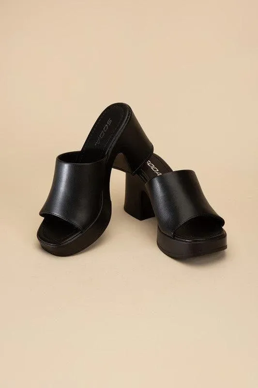 SODA Typo Slide Mule