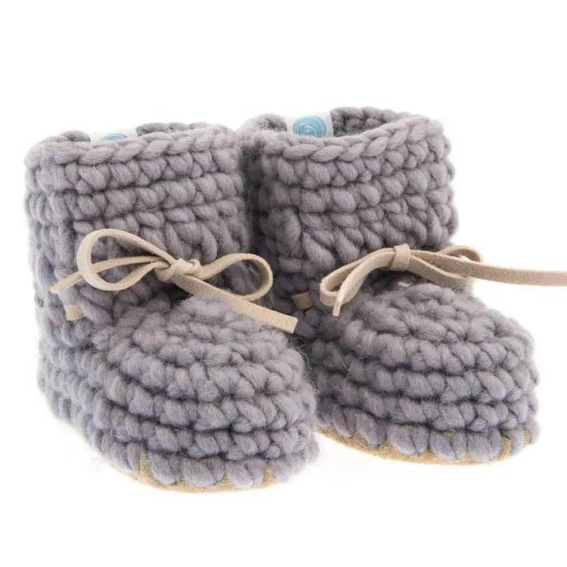 Sweater Moccs