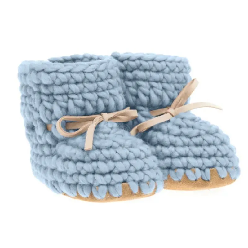 Sweater Moccs