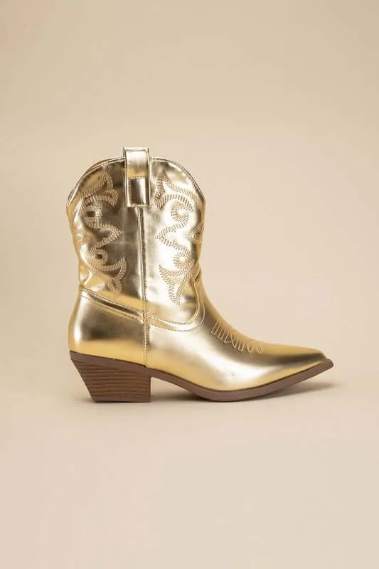 Willa Western Tapered Toe Block Heel Cowboy Boots