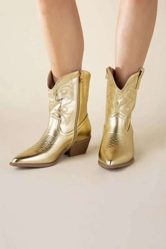 Willa Western Tapered Toe Block Heel Cowboy Boots