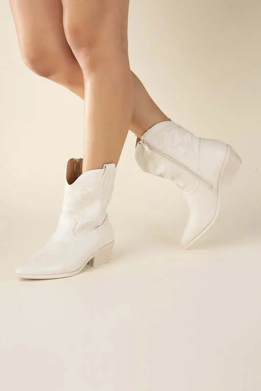 Willa Western Tapered Toe Block Heel Cowboy Boots