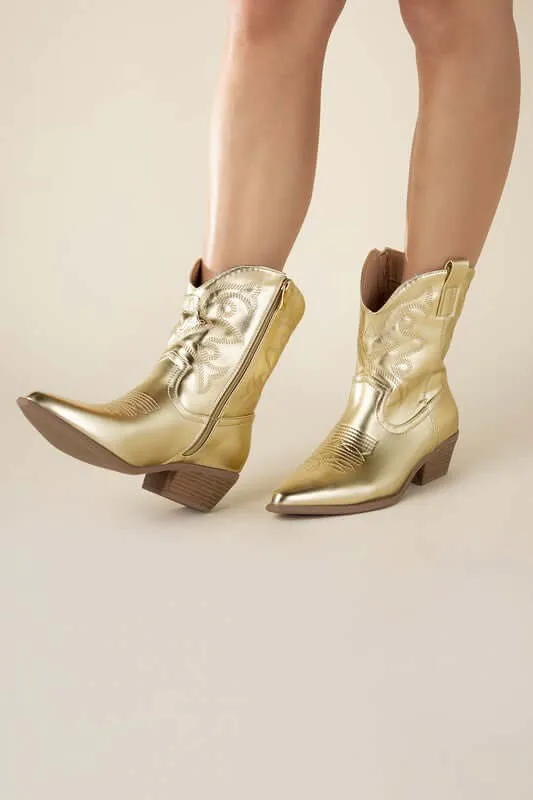 Willa Western Tapered Toe Block Heel Cowboy Boots